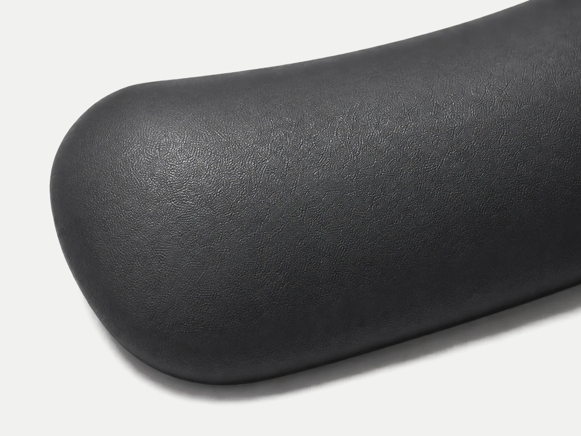 Close view of the fine PU surface on the black mouse wrist rest